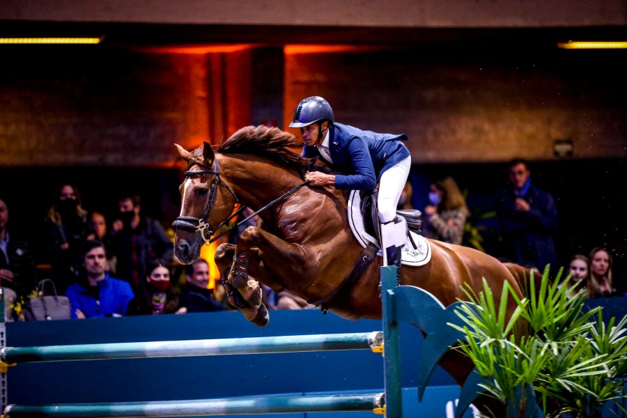 Marcello Ciavaglia com GR Garuda conquista o GP Indoor na Hípica Paulista e agora é bi 2015/2020