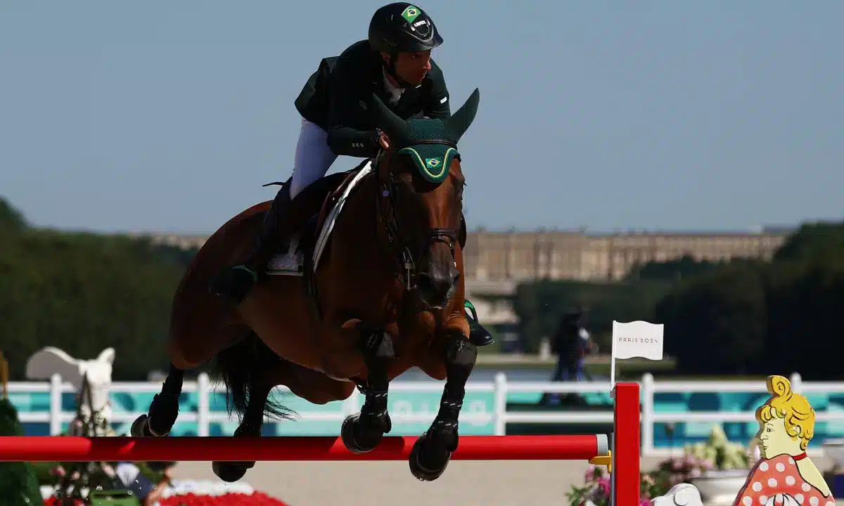 Rodrigo Pessoa vence prova CSI5* no Winter Equestrian Festival