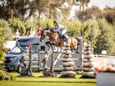 Stephan Barcha com Dinozo Império Egípcio fatura GP4*