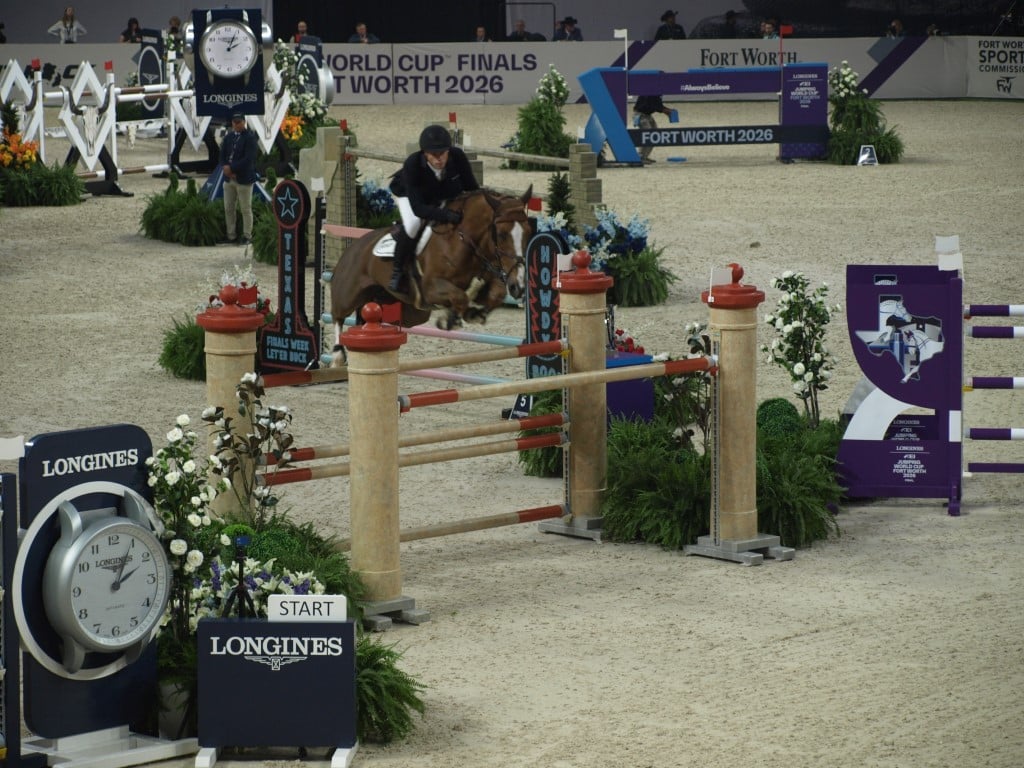 MV012386-Medio Dallas estreia com adrenalina, espetáculo e alto nível com Brasil - Yuri Mansur