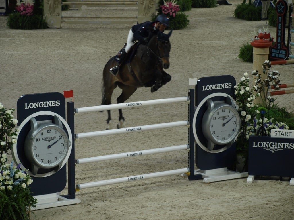 MV012401-Medio Dallas estreia com adrenalina, espetáculo e alto nível com Brasil - Yuri Mansur