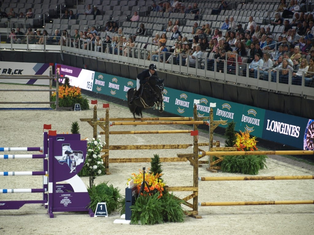 MV012469-Medio Dallas estreia com adrenalina, espetáculo e alto nível com Brasil - Yuri Mansur