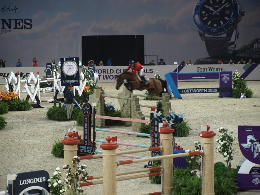 MV012478-Medio Dallas estreia com adrenalina, espetáculo e alto nível com Brasil - Yuri Mansur