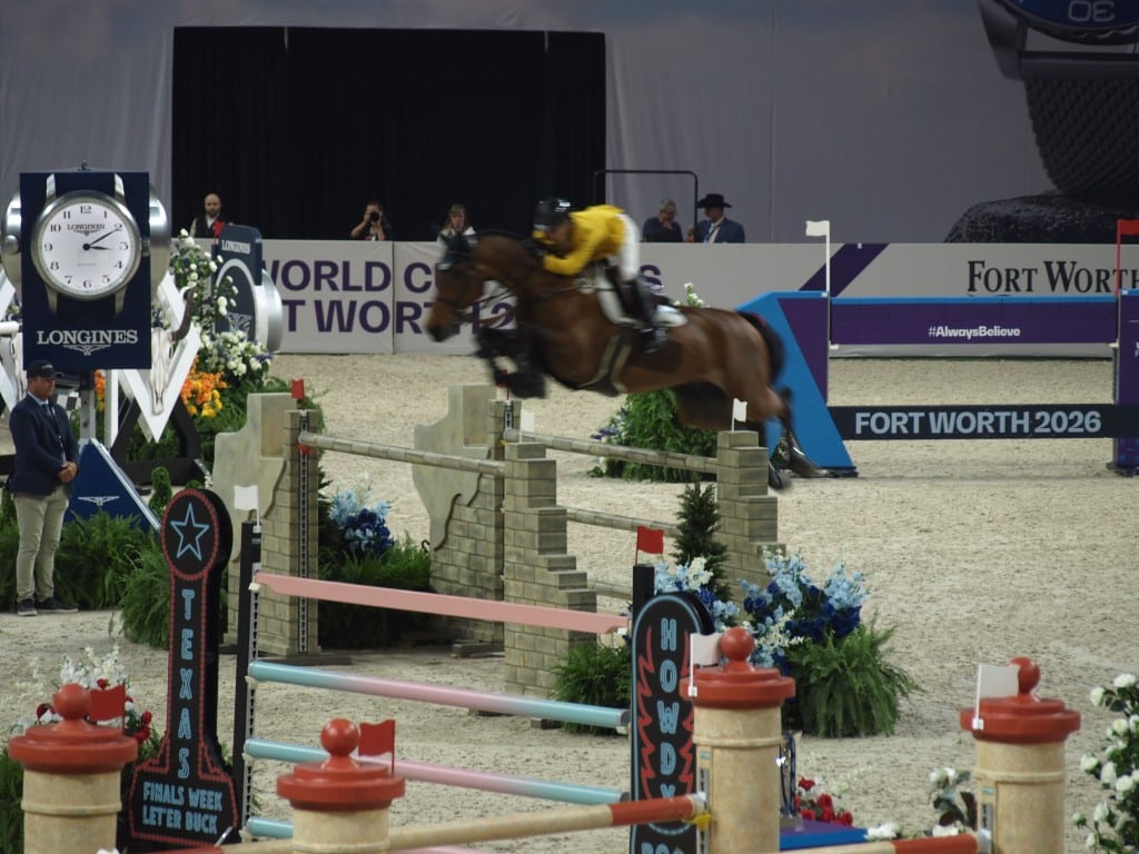 MV012538-Medio Dallas estreia com adrenalina, espetáculo e alto nível com Brasil - Yuri Mansur