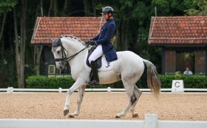 Frederico-Mandrot-com-Maraja-da-Sasa-bicampeao-brasileiro-Senior-2024-2025-em-acao-na-Hipica-Paulista-300x186 Seletivas de Hipismo Adestramento para Mundiais e Jogos Sul-americanos movimentam São Paulo essa semana