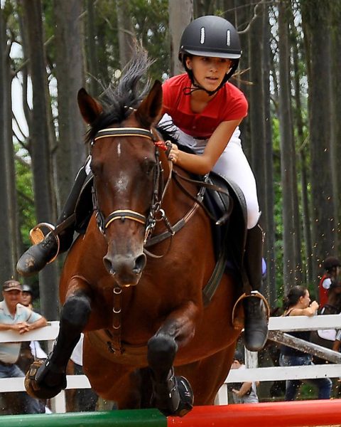 Julia Schwarz atleta de Jaú de Salto e Rural