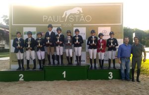 Pódio por equipes Mirim Campeonato Paulista de Hipismo