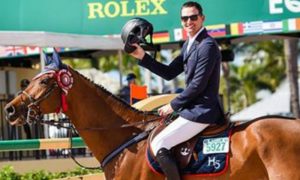 Eduardo Menezes é vice em prova do Winter Equestrian Festival