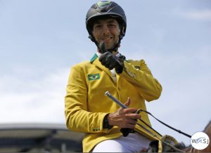Yuri Mansur e Amor by World of Jumping