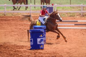 Ana Lívia Siboldi Miranda e Imma Serondella – Hípica Monte Alegre – Jaú,SP, Campeã Estreante 0,60m
